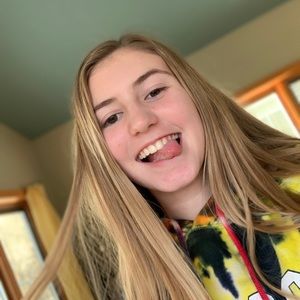 Meet your Posher, Lilly